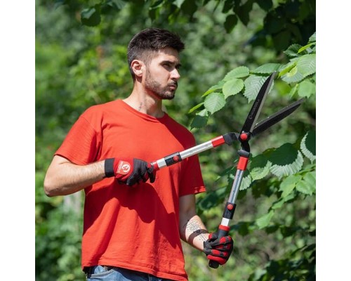 Секатори для обрізки гілок з довгими прямими лезами, також іменуються як ручний кущоріз. З його допомогою надають потрібну форму живоплоту, кущах і деревах. Довжина леза: 230 мм; Загальна довжина: 600 - 710 мм; Матеріал